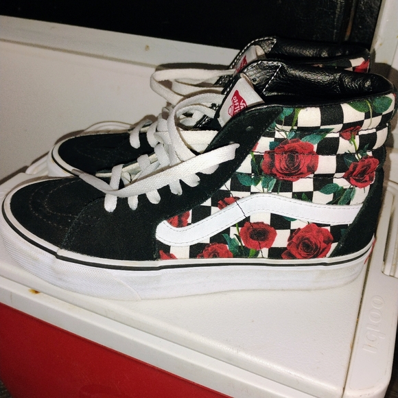 Customs Checkerboard Roses Sk8-Hi Size 7 - Picture 4 of 9